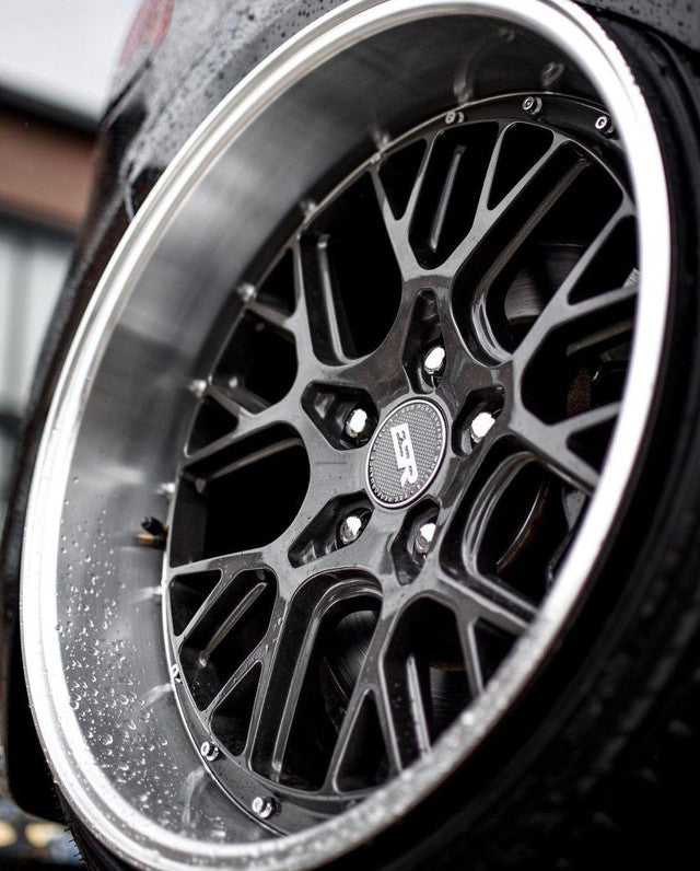 ESR WHEELS - CS Series CS11 Gloss Graphite Machined Lip